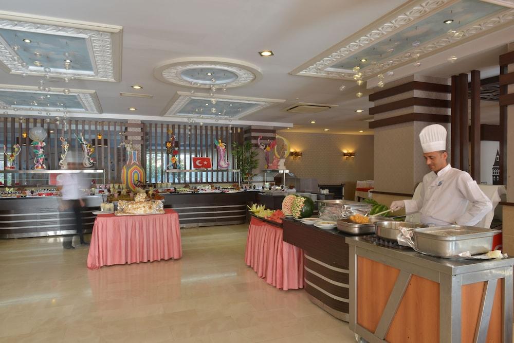 Otel Seaden Corolla 4*
